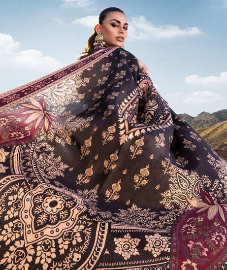 Zainab Chottani Winter Shawls'22 D#04 YAREEN