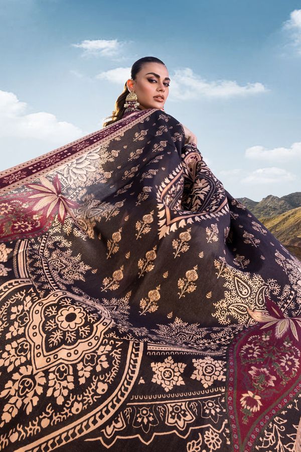 Zainab Chottani Winter Shawls'22 D#04 YAREEN