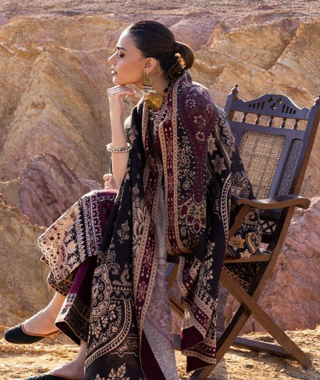 Zainab Chottani Winter Shawls'22 D#04 YAREEN