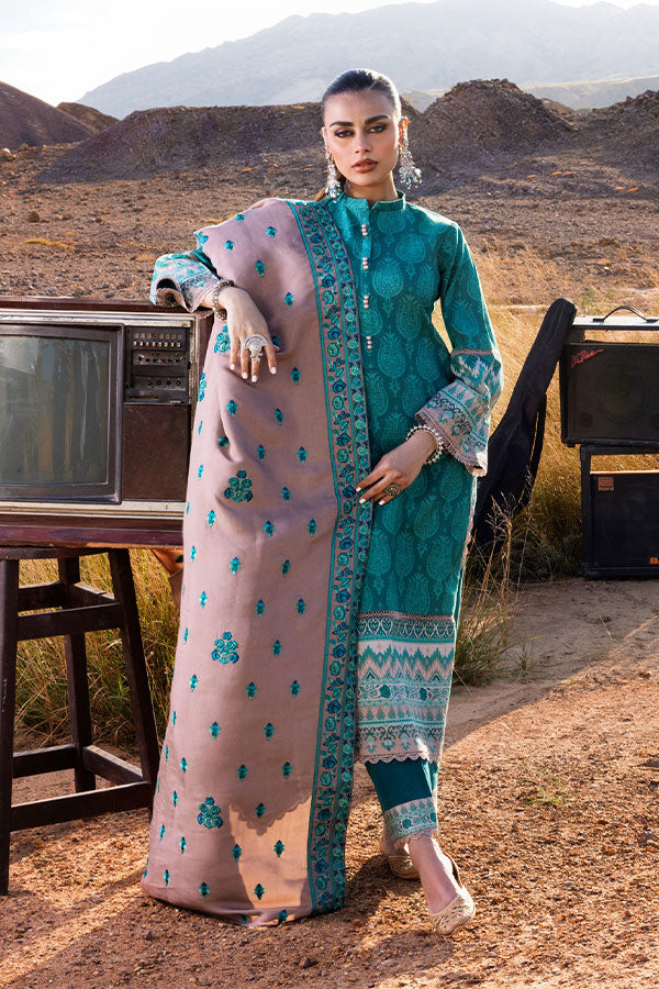 Zainab Chottani Winter Shawls'22 D#08 PARSA