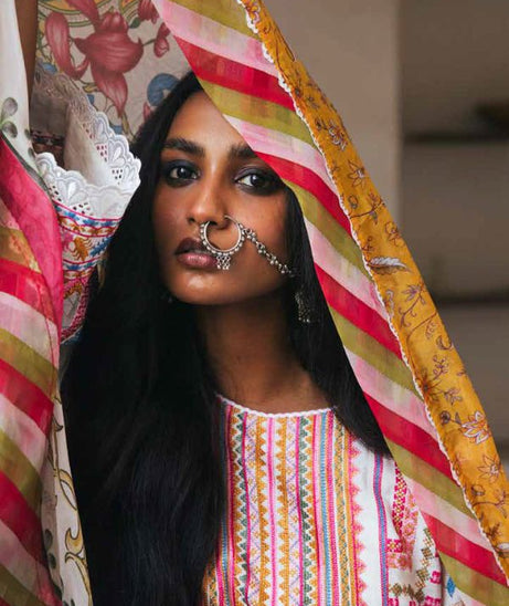 Zara Shahjahan L/Eid`22 Chaandi-B