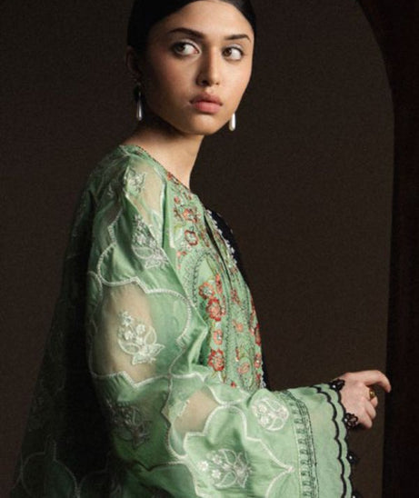Zara Shahjahan Satori Stillness`26 MIDORIYA-D6