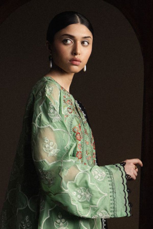 Zara Shahjahan Satori Stillness`26 MIDORIYA-D6