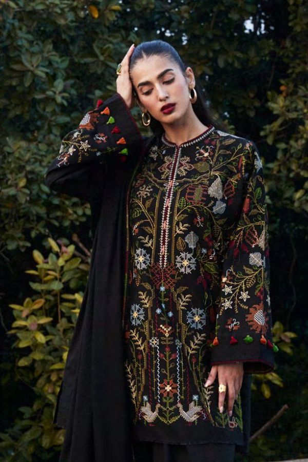 Zara Shahjahan Winter Unstitched'24 D#4 (LALEH)