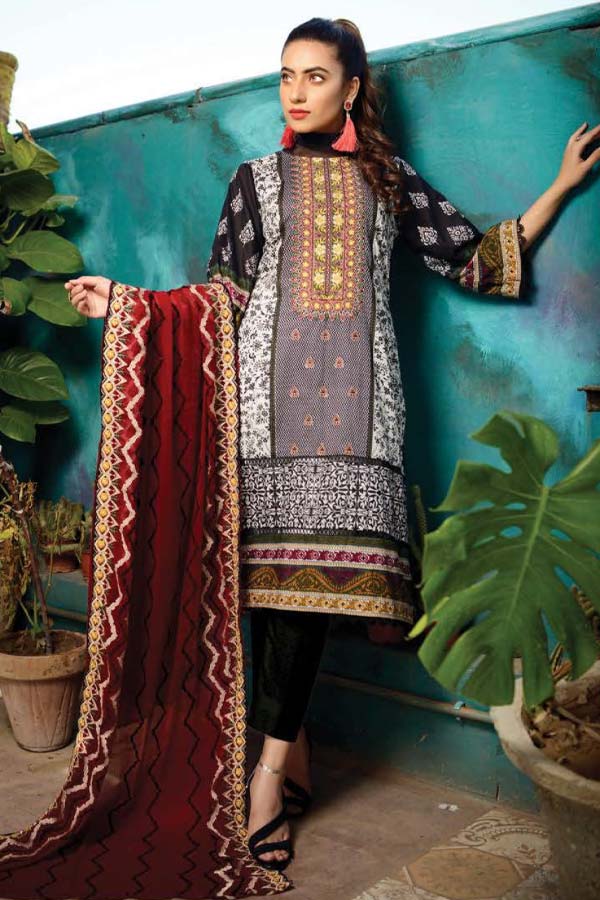 Zebaish Arzo Emb Lawn`21 D#05