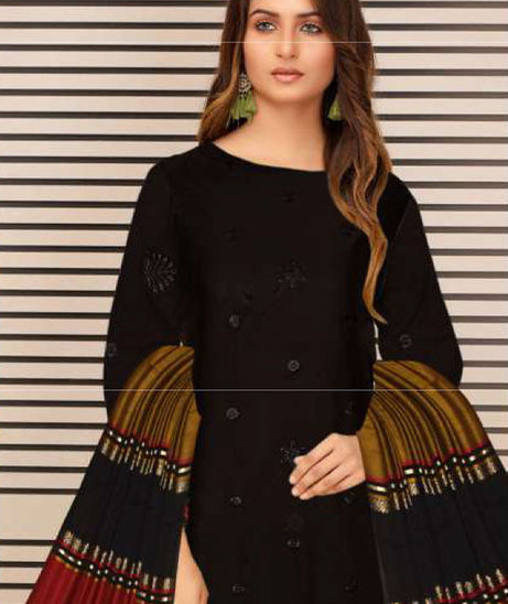 Zoha Festive Lawn`25 D#5