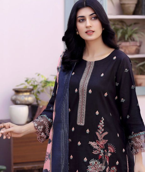 Zoha Festive Lawn`24 D#192