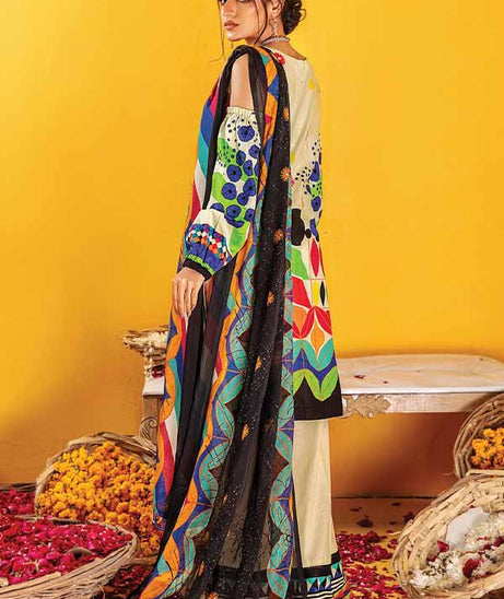 Zouq e Nisa Emb lawn'22 D#8