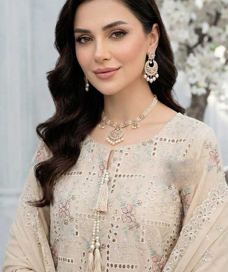 Zunaira Libas-e-Khas Lawn`26 L#8