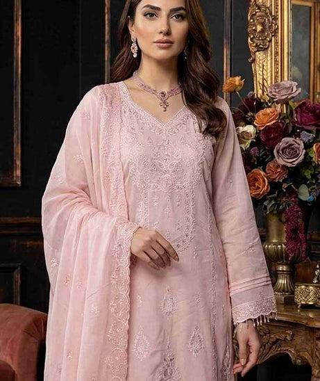 Zunaira Needle & Knot Lawn`26 N#3