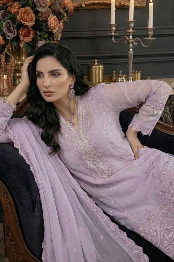 Zunaira Needle & Knot Lawn`26 N#5