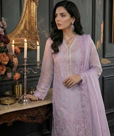 Zunaira Needle & Knot Lawn`26 N#5