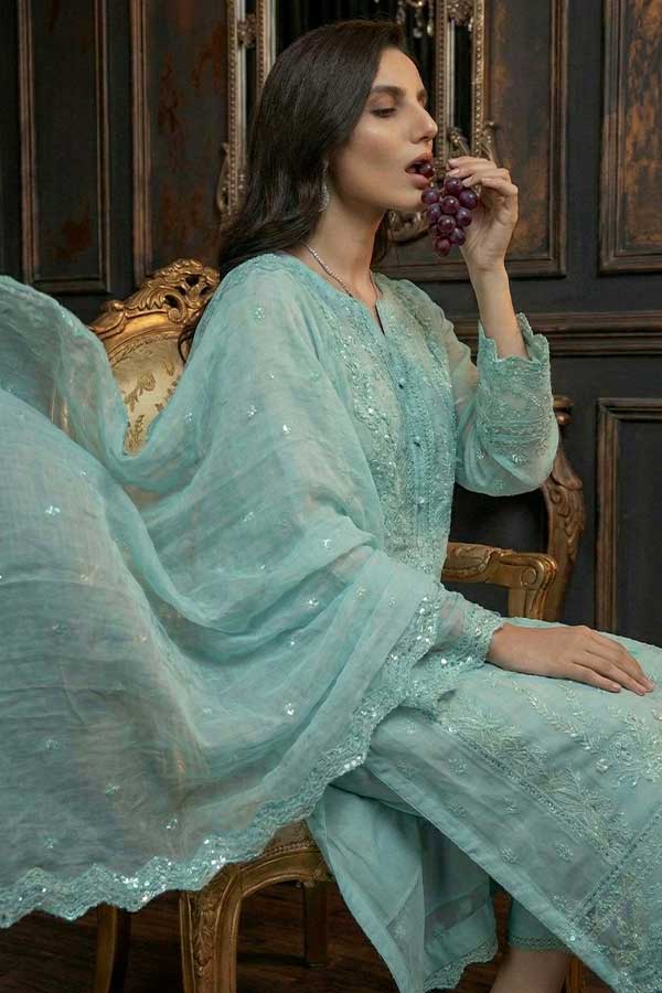 Zunaira Needle & Knot Lawn`26 N#6