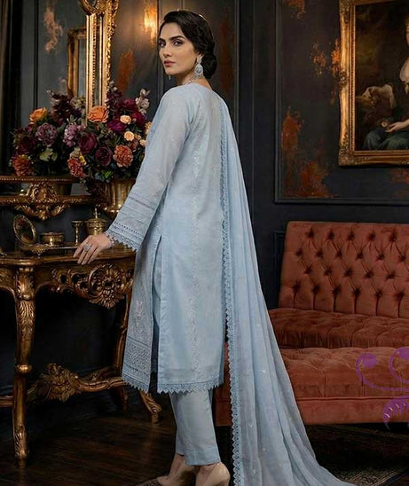 Zunaira Needle & Knot Lawn`26 N#7