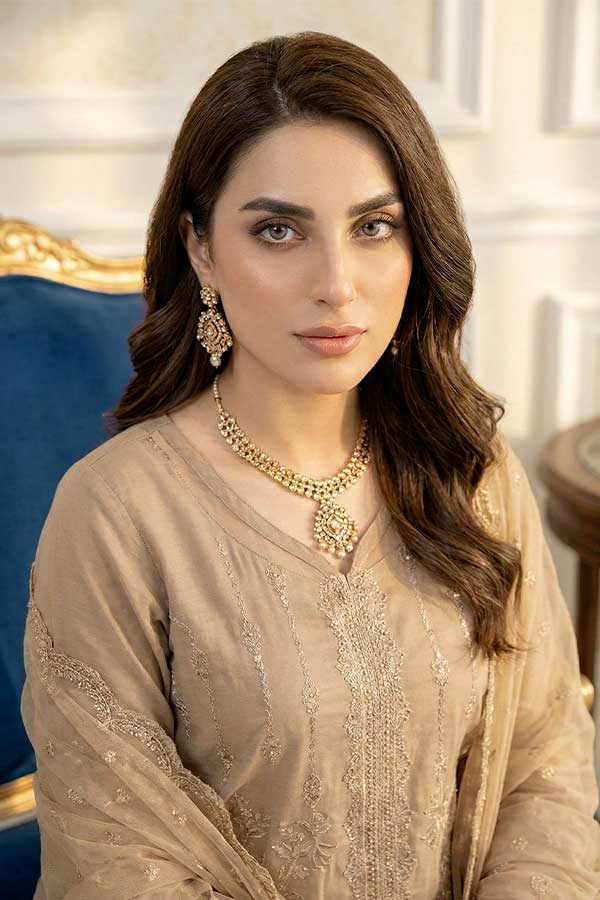 Zunaira Rawayat Lawn`26 R#3