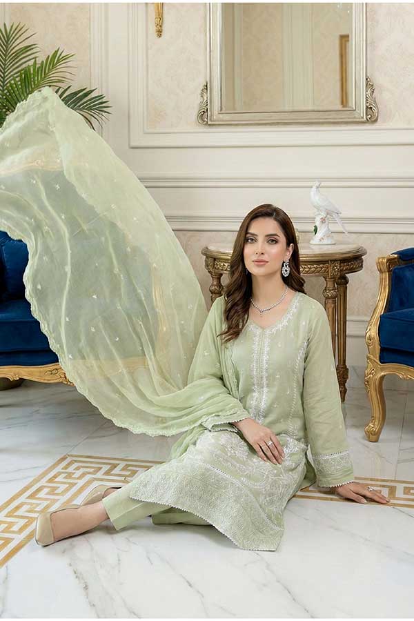 Zunaira Rawayat Lawn`26 R#8