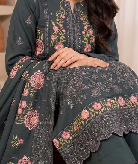 Zunaira Khoobsurat Dhanak`26 Vol-8 D#04