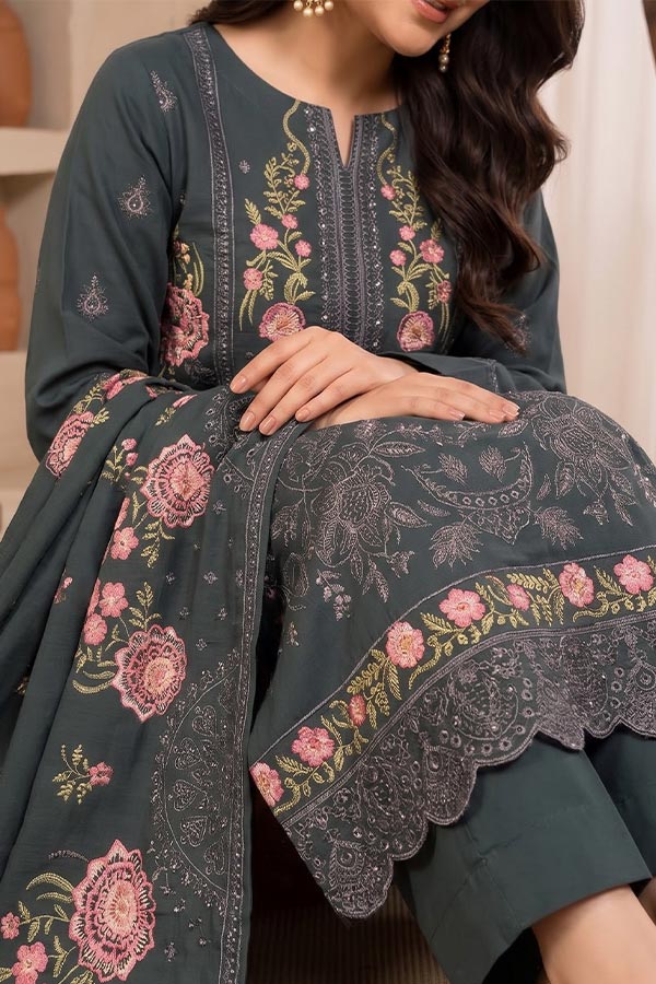 Zunaira Khoobsurat Dhanak`26 Vol-8 D#04