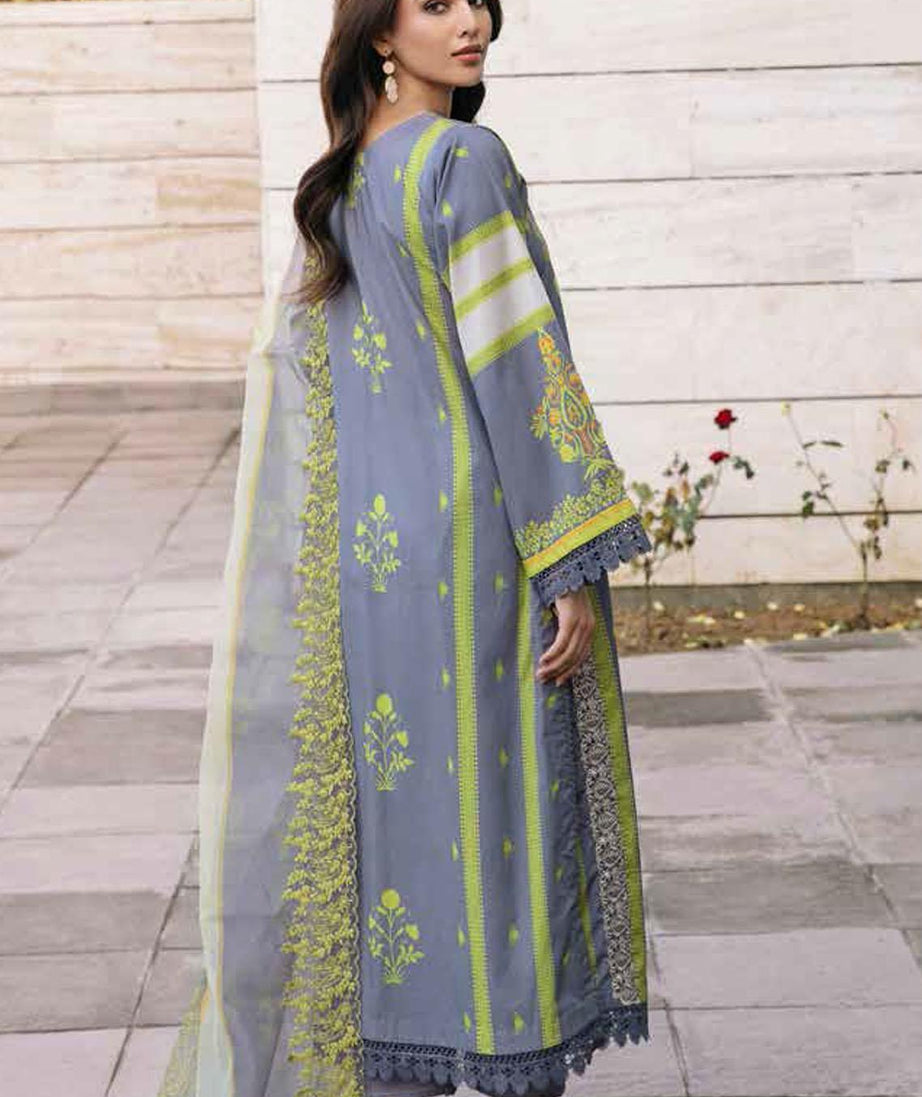 BR Charizma Aaghaz Lawn`23 AG#07