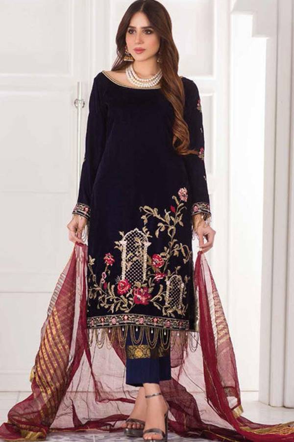Amna Eman Luxury Velvet`20 D#03