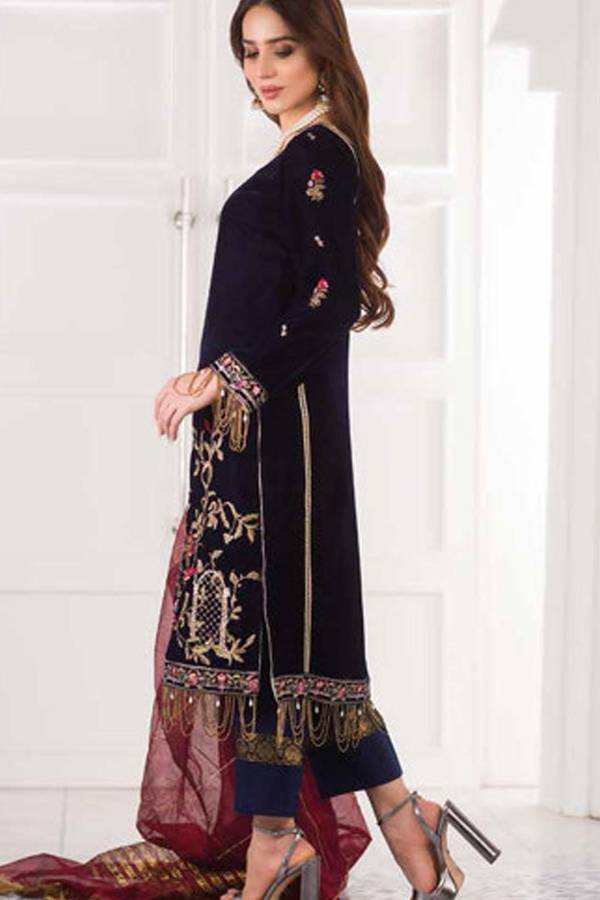 Amna Eman Luxury Velvet`20 D#03