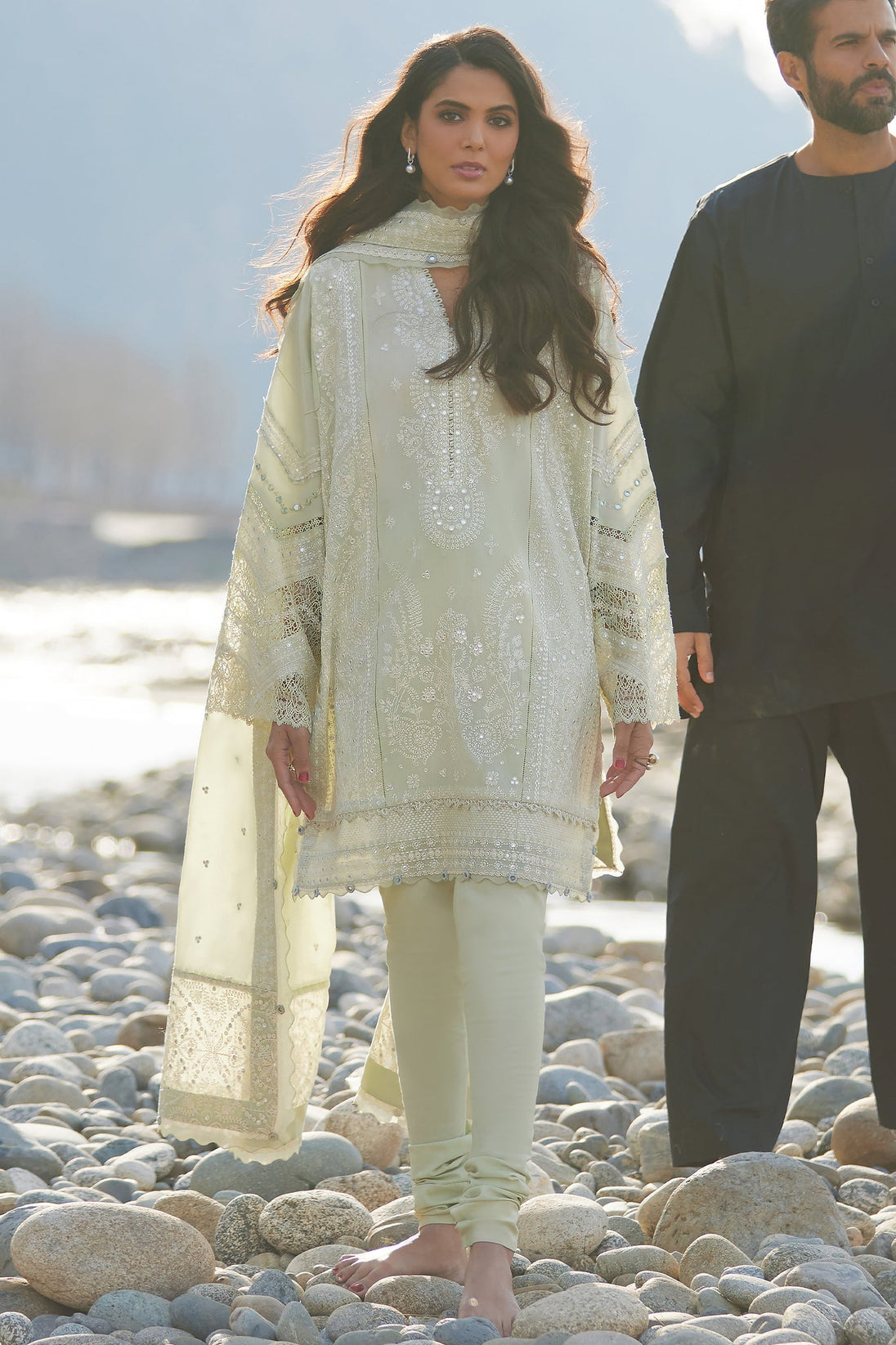 Elan Lawn`24 ZEINA (EL24-12 A)