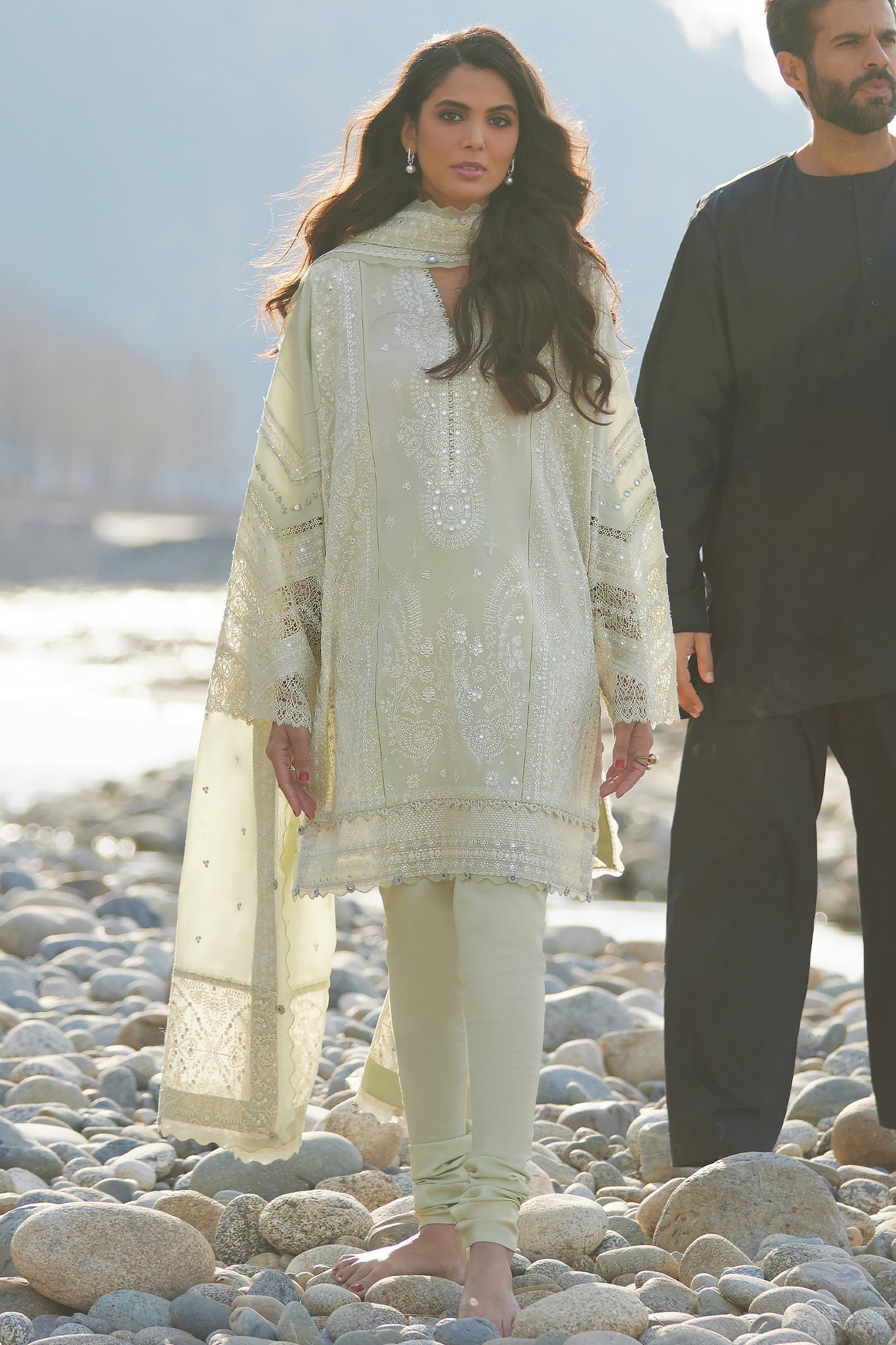 Elan Lawn`24 ZEINA (EL24-12 A)