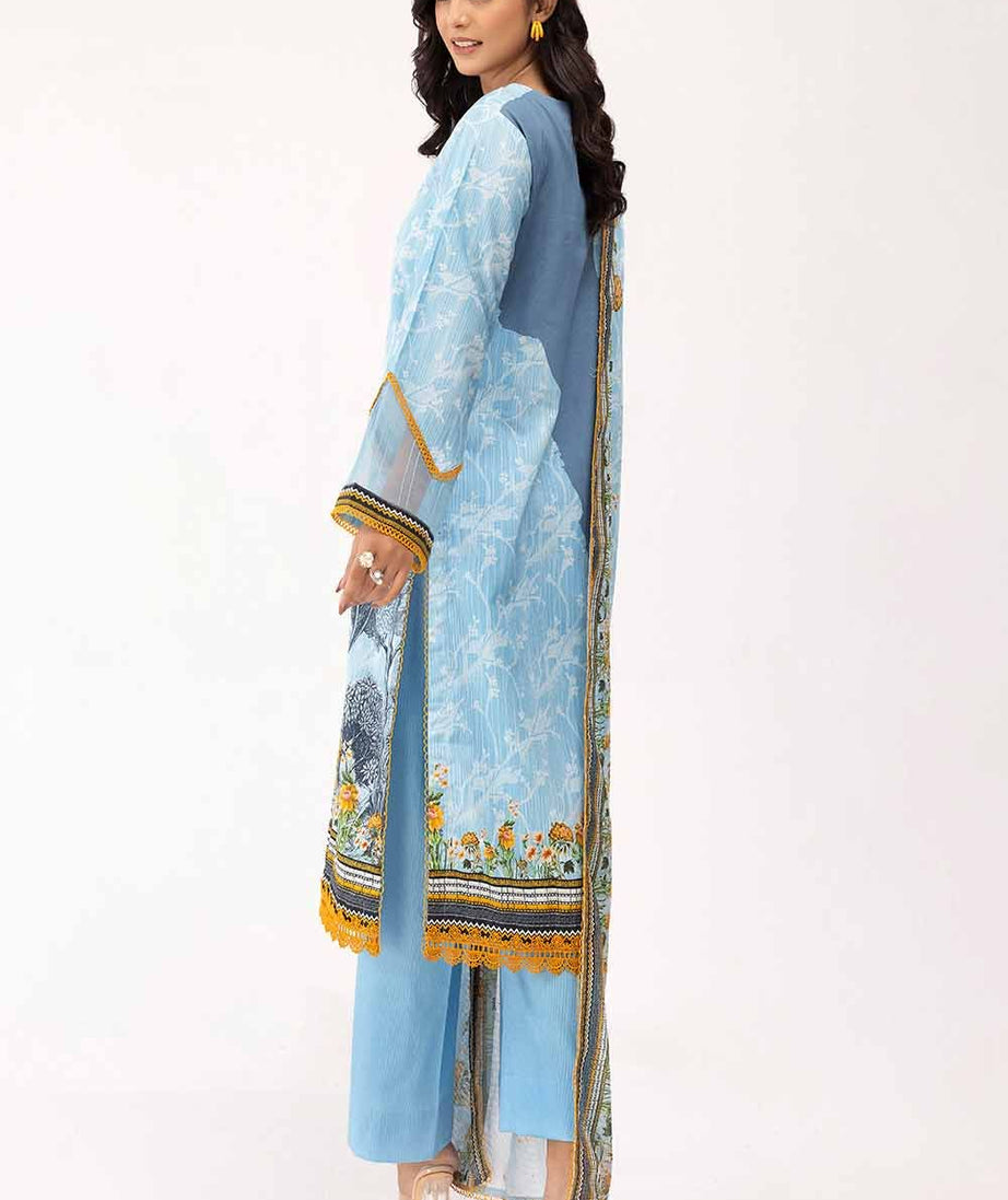 Gul Ahmed Winter'24 CD#42004