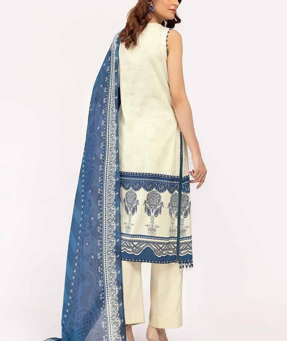 Gul Ahmed Winter'24 CD#42005