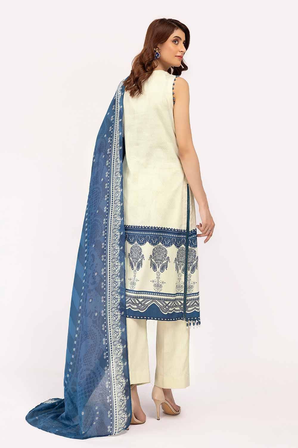 Gul Ahmed Winter'24 CD#42005