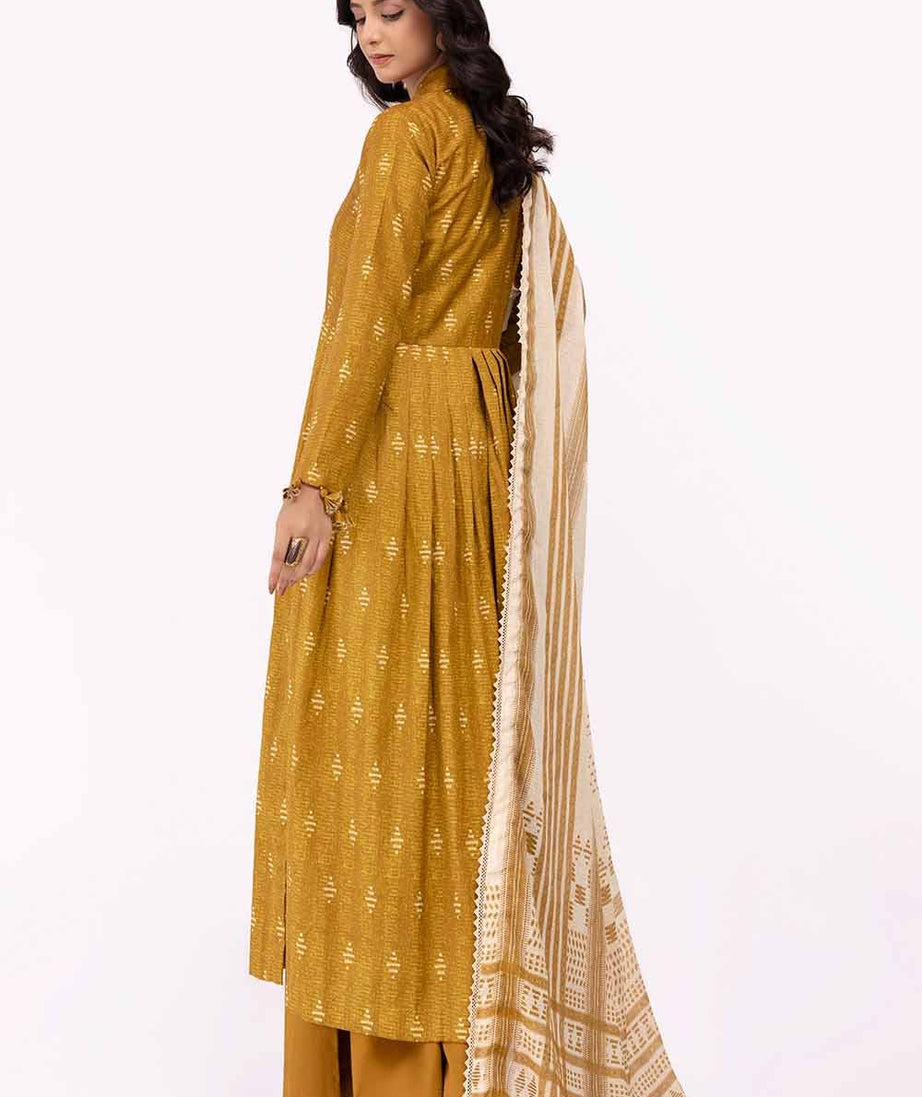 Gul Ahmed Winter'24 CD#42006