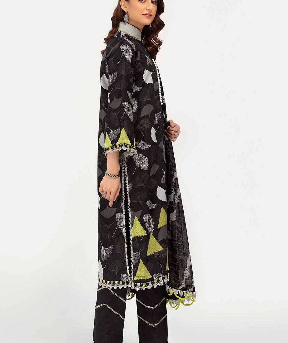 Gul Ahmed Winter'24 CD#42007