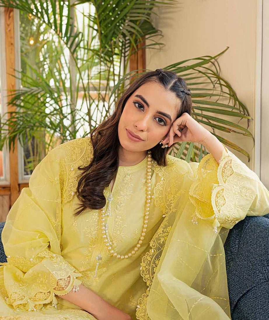 Gul Ahmed Eid Festive`23 FE#32007 A