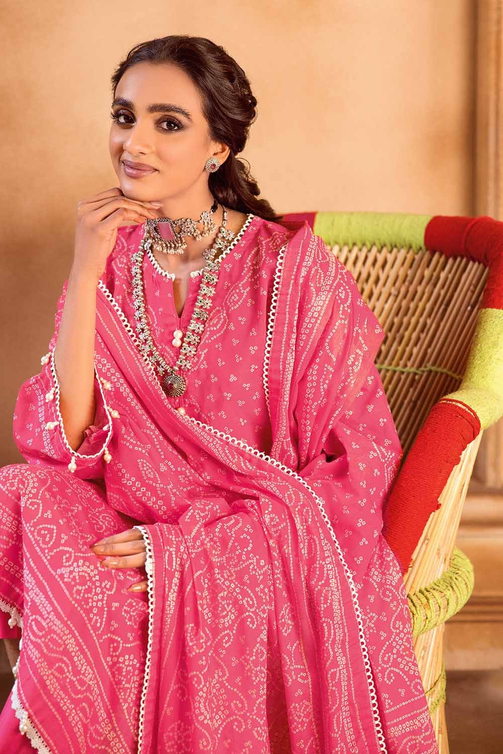 Gul Ahmed Lawn`23 CL#32100 A