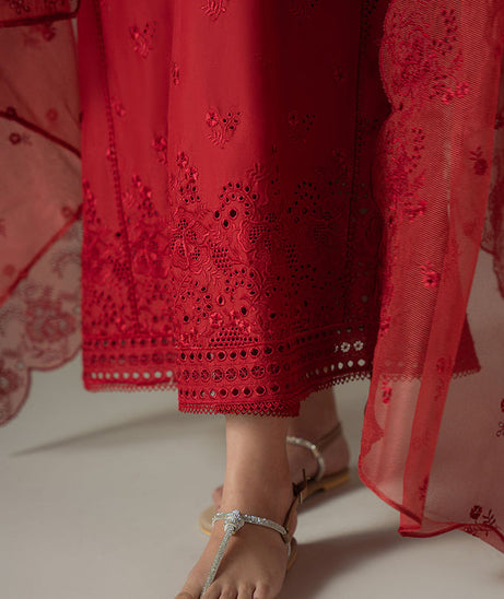 Cross Stitch C/Kari Lawn`25 D#02 CARMINE GRIS