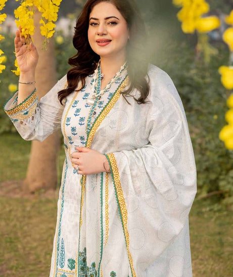 Gul Ahmed Print Lawn`24 CL#42138-B
