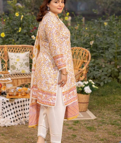 Gul Ahmed Print Lawn`24 CL#42195B
