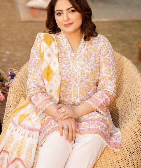 Gul Ahmed Print Lawn`24 CL#42195B