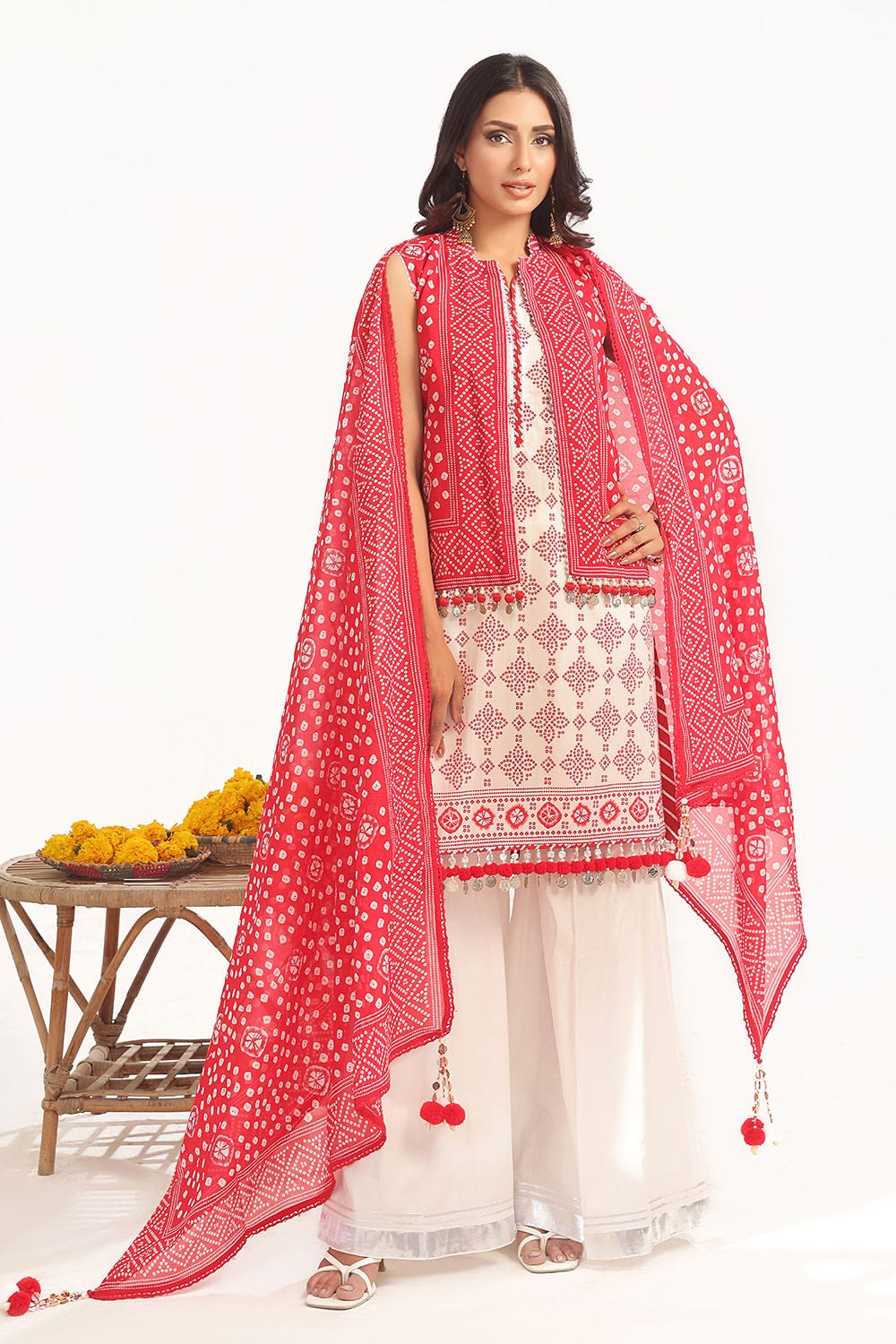 Gul Ahmed Summer Lawn'25 CL# 42316A