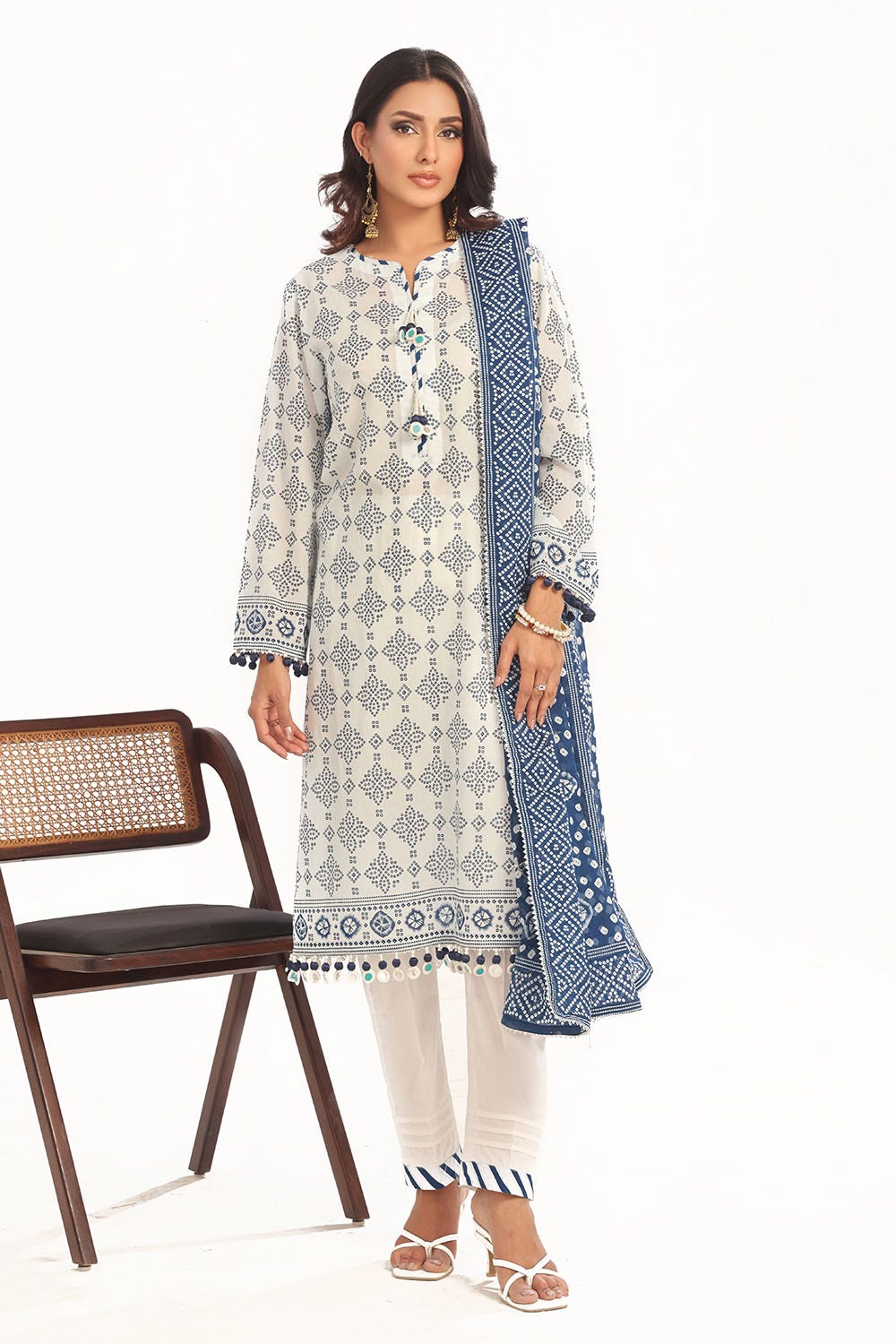 Gul Ahmed Summer Lawn'25 CL# 42316B