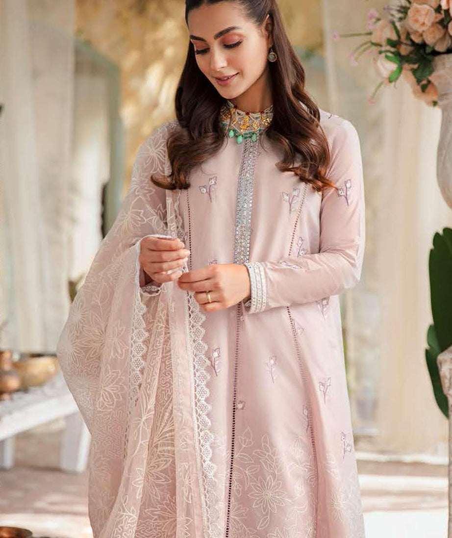 Cross Stitch Eid Premium Lawn`22 D#15 – Tradition Stores