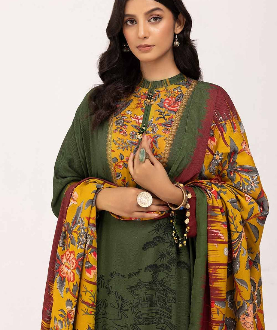 Gul Ahmed Winter'24 CV#42008