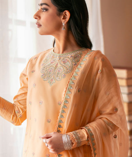 Seran Jahaan Unstitched Eid Edit 2024 Hooriya D-05