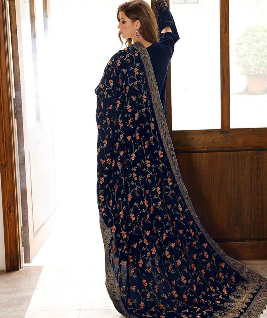 Gul Ahmed Winter Collection`22 WV#22006