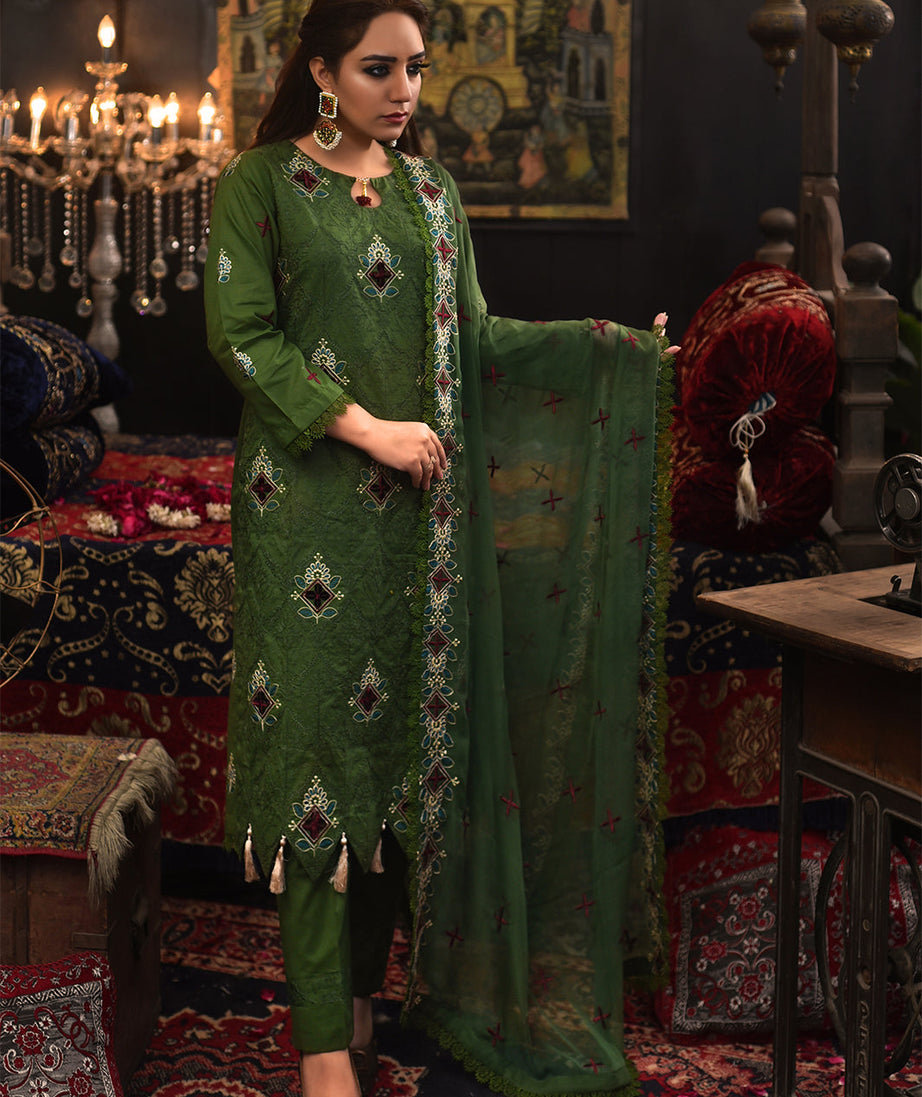 Mahnur Luxury Lawn`23 D#06