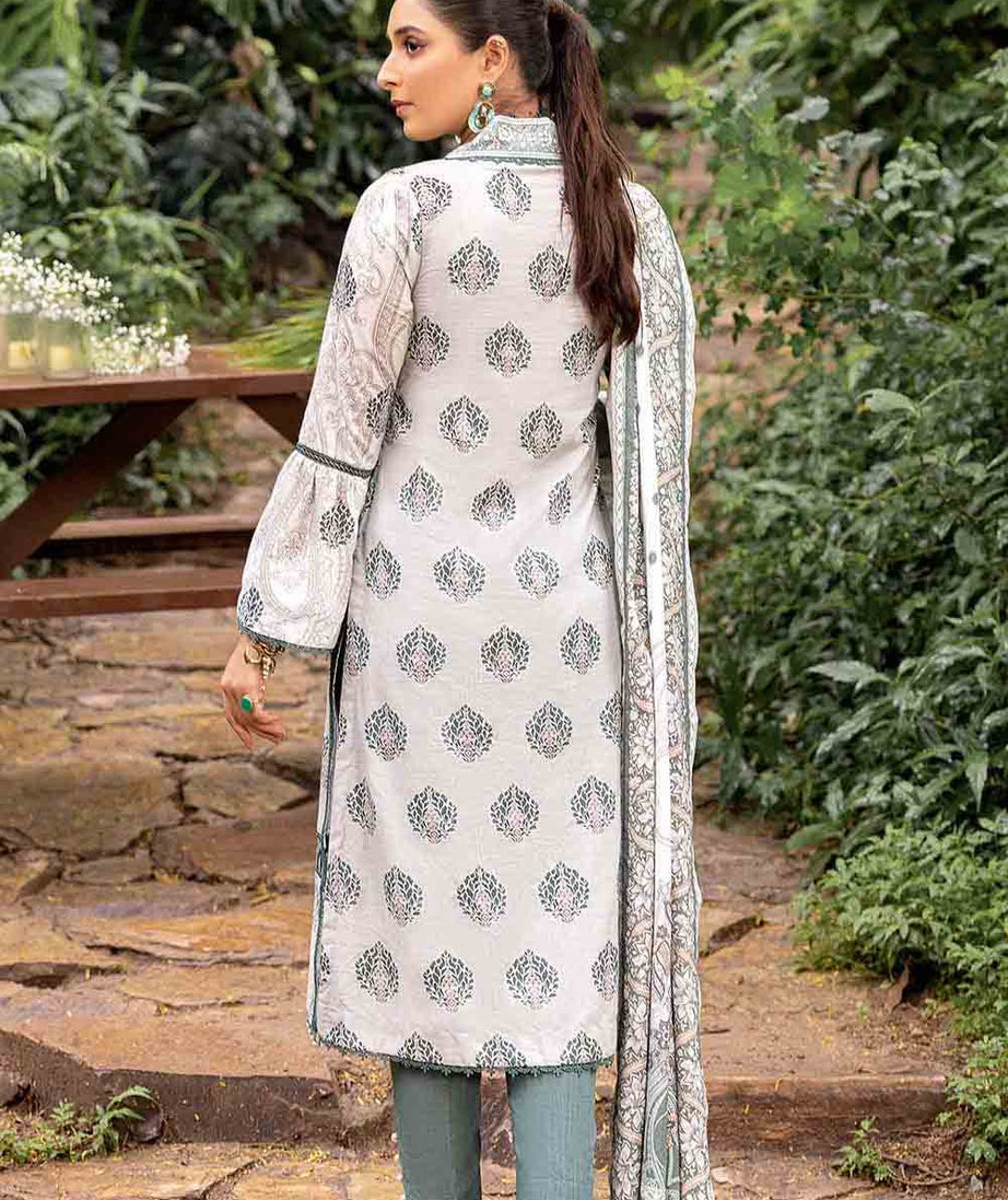Gul Ahmed Winter Collection`22 K#22060-A