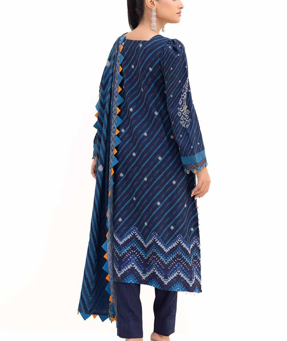 Gul Ahmed Winter'24 DH#42003