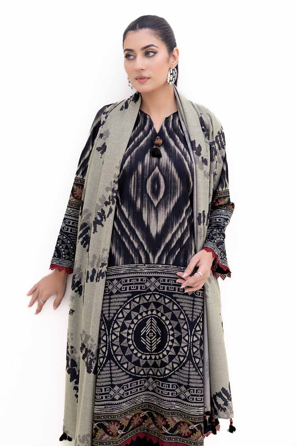 Gul Ahmed Winter'24 DH#42004