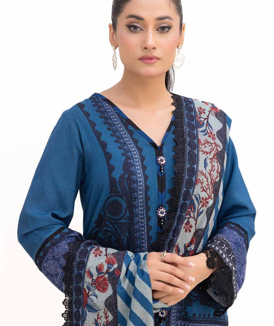 Gul Ahmed Winter'24 DH#42009