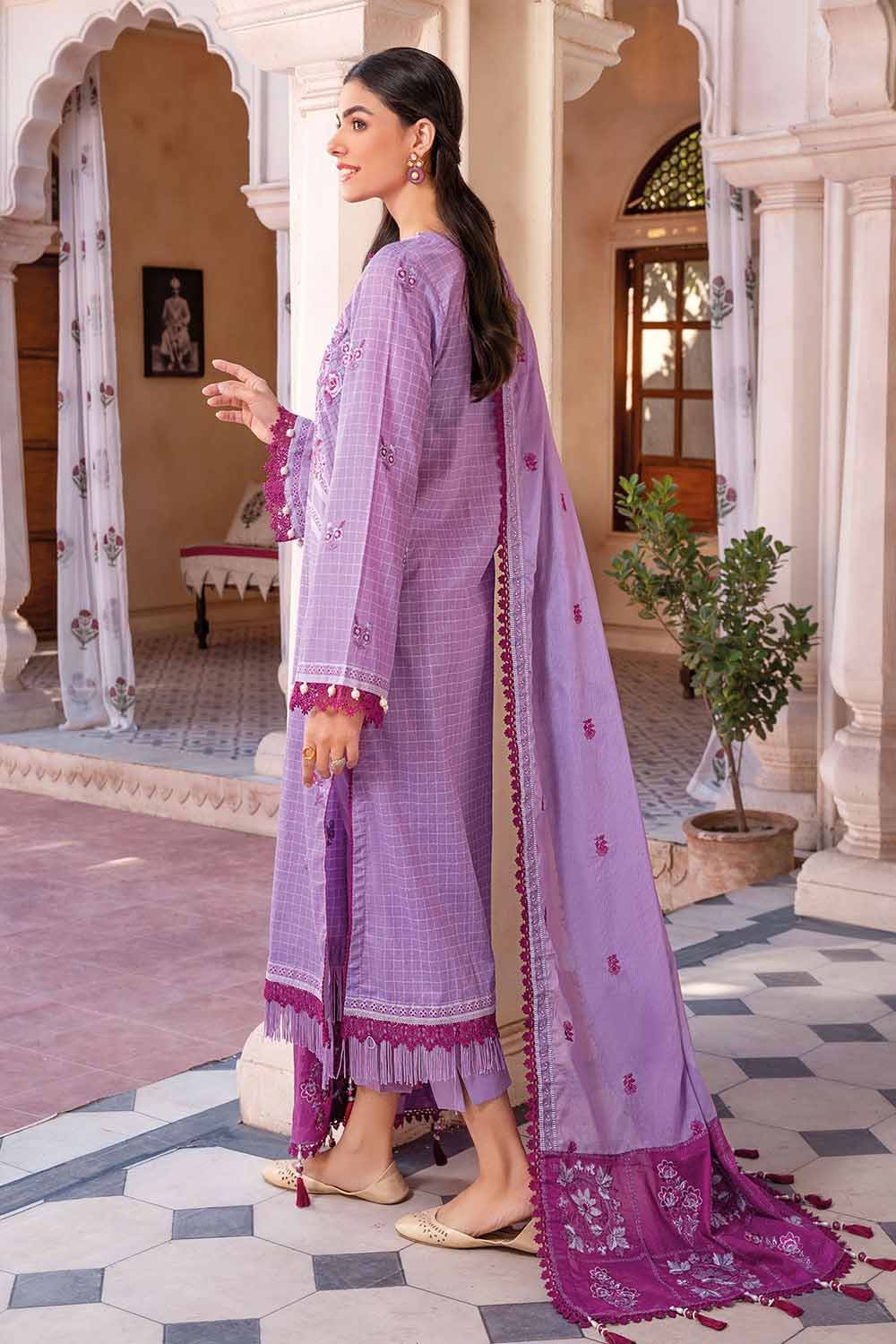 Gul Ahmed Lawn`23 DN#32041 A